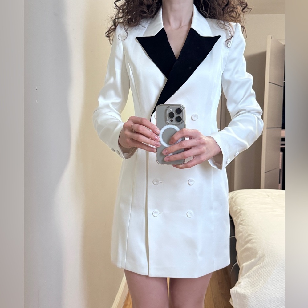 BCBGMAXAZRIA Blazer Dress Women's Long Sleeve Mini Dress in XS - Picture 3 of 15